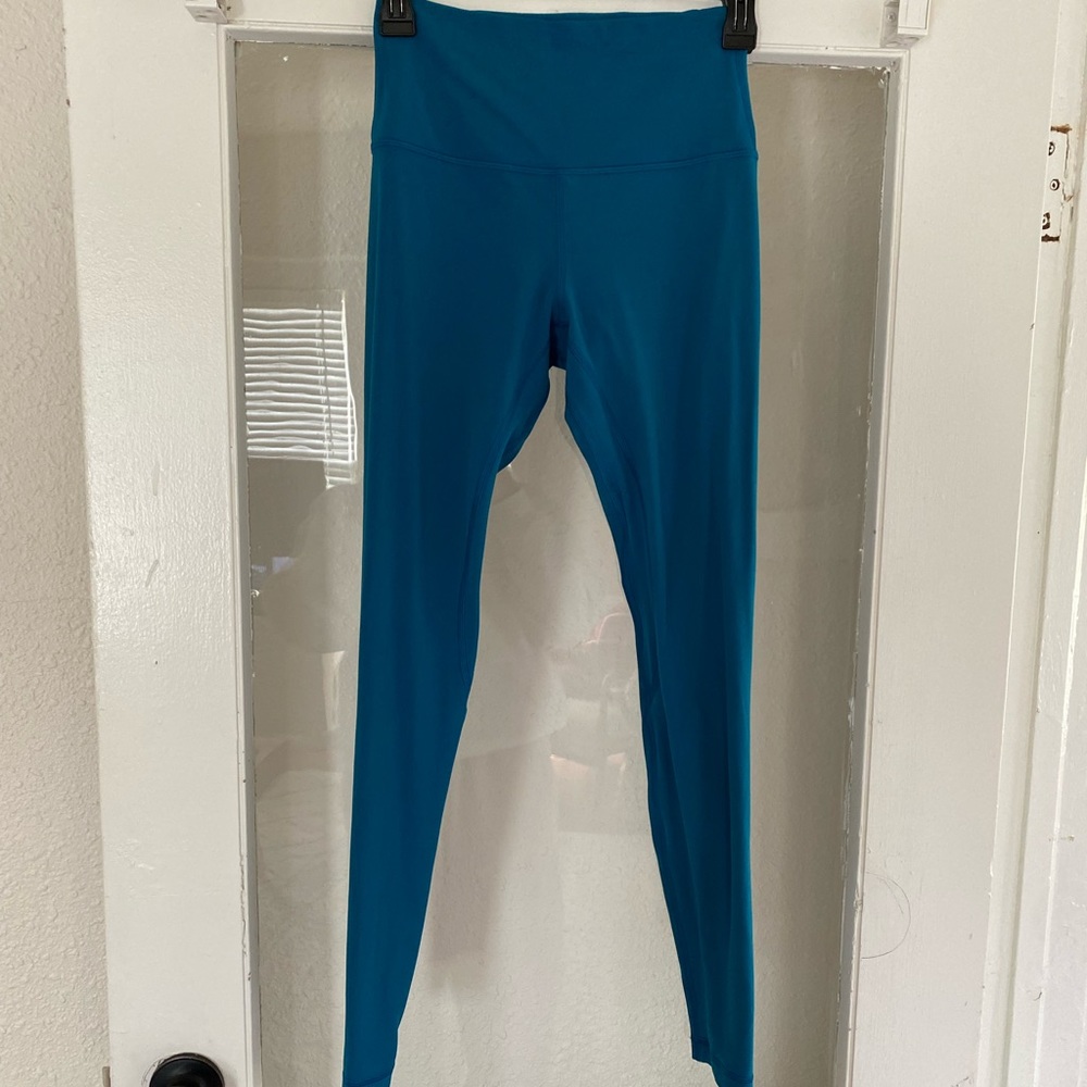 Lululemon Align Leggings - Picture 3 of 5
